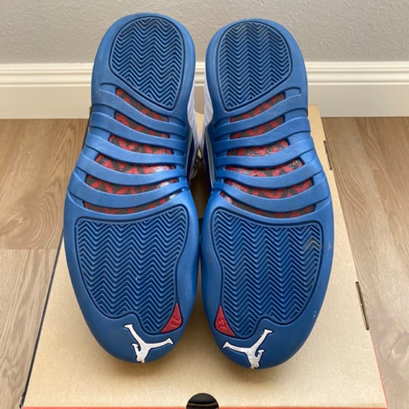 Jordan 12 - Picture 6 of 6